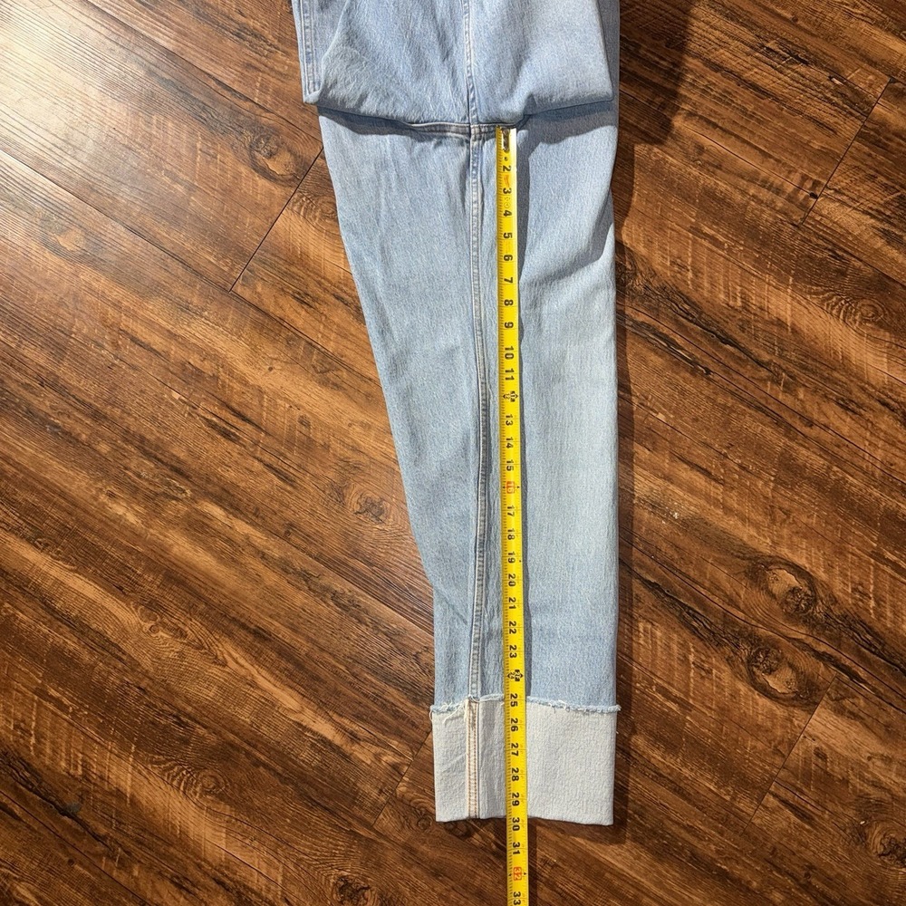 Abercrombie & Fitch Women's Size 31 Cuffed The 90s Relaxed Jean High Rise - Picture 7 of 7